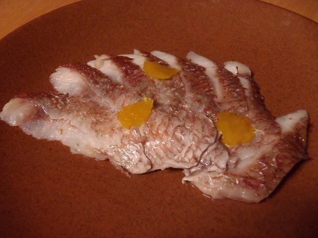 福島県相馬市松川浦でジャケ買いしてみた 秋鮭を徹底的に味わう1 飯を喰らう日々 福島県相馬市松川浦でジャケ買いしてみた 秋鮭を徹底的に味わう1 飯を喰らう日々